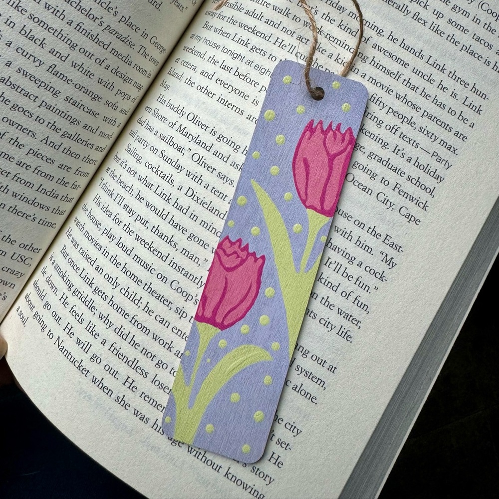 Tulip Bookmark - Picture 2 of 3